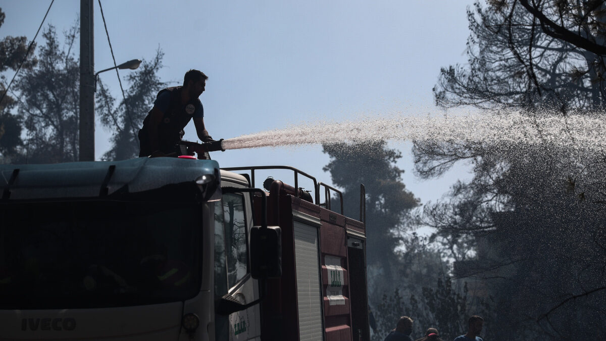 Πυρκαγιά στη Σταμάτα Αττικής