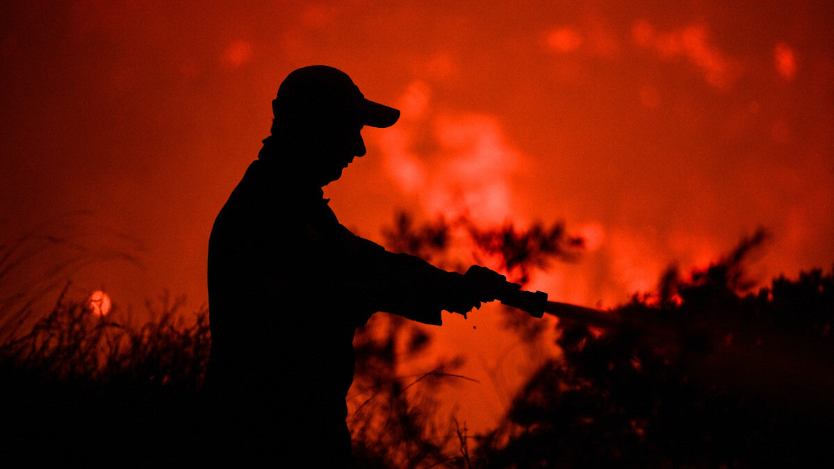 Πυροσβεστική - Δάσος - Πυρκαγιά στην περιοχή Κορυφή του δήμου Πύργου, στην Ηλεία τα ξημερώματα της Τρίτης 27 Ιουλίου 2021.