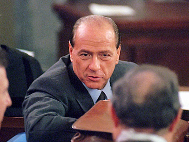 Ιταλία - Σίλβιο Μπερλουσκόνι - Δίκη για καταχρήσεις, 1996