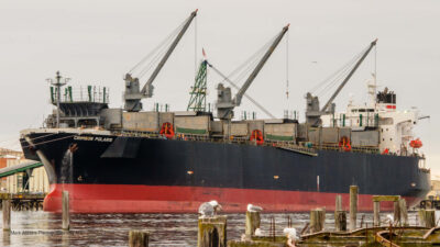 Το Φορτηγό πλοίο Crimson Polaris, 39.910 τόνων που κόπηκε στα δύο στη βόρεια Ιαπωνία στις 12/8/2021