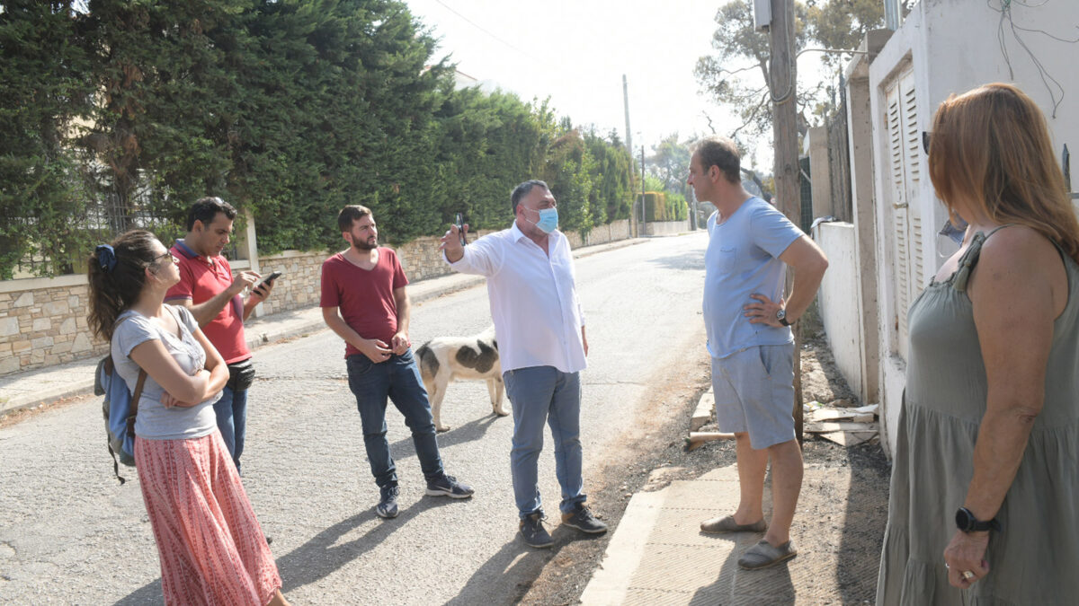 Κλιμάκια του ΚΚΕ στις πληγείσες περιοχές / Πυρκαγιά στην Βαρυμπόμπη, επόμενη ημέρα, Τετάρτη 4 Αυγούστου 2021