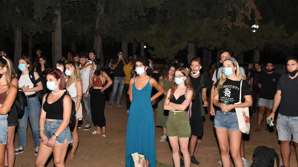 Μεγάλη συναυλία αλληλεγγύης προς τους πυρόπληκτους από τους Φοιτητικούς Συλλόγους Αθήνας στο Σκοπευτήριο της Καισαριανής