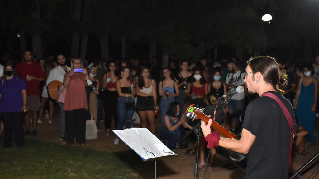 Μεγάλη συναυλία αλληλεγγύης προς τους πυρόπληκτους από τους Φοιτητικούς Συλλόγους Αθήνας στο Σκοπευτήριο της Καισαριανής