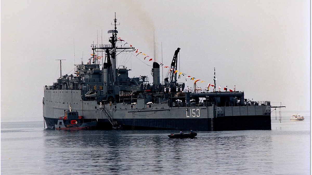 Αποβατικό Δεξαμενόπλοιο «Ναυκρατούσα» L-153 (1971-2000)
