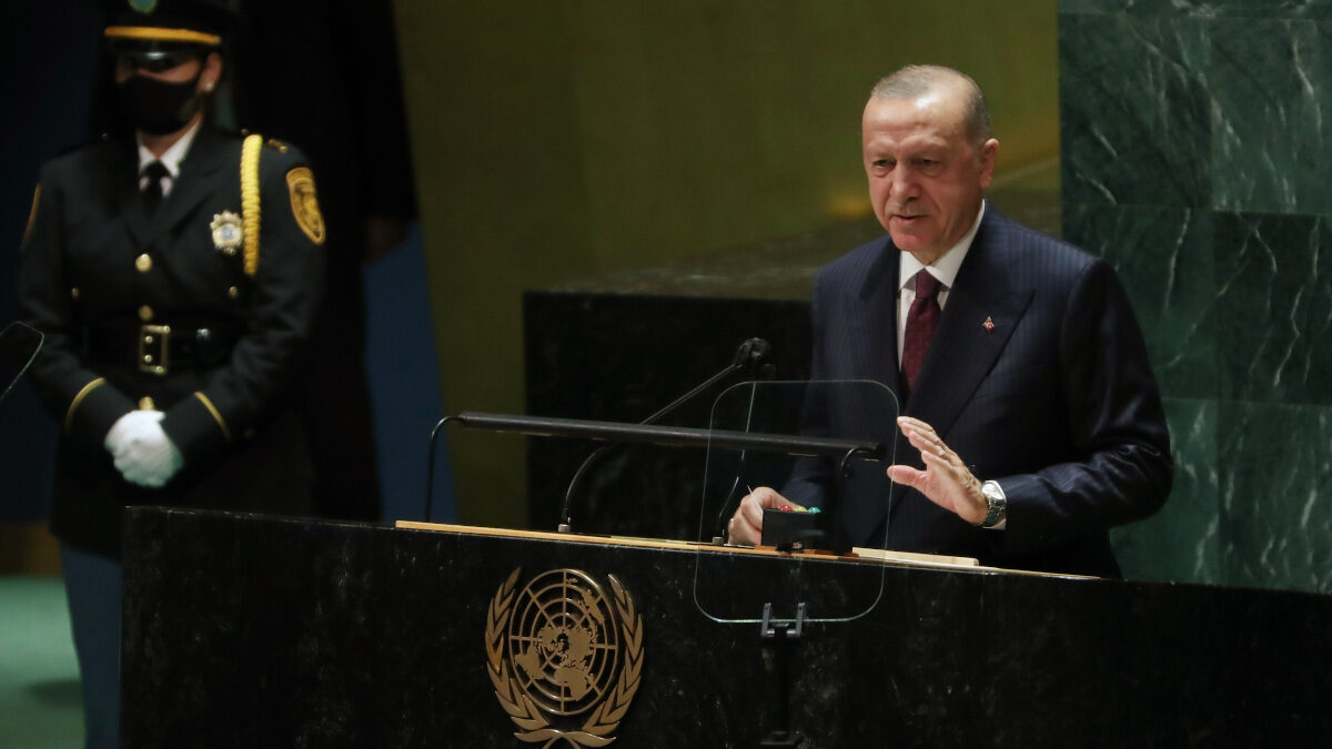 Ο Τούρκος Πρόεδρος, Ρ.Τ. Ερντογάν, από το βήμα της 76ης Γενικής Συνέλευσης του ΟΗΕ