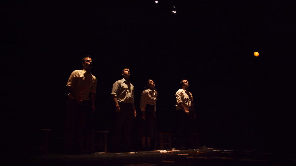 Το ποιητικό έργο του Γιάννη Ρίτσου «Οι γειτονιές του κόσμου» απο το Θέατρο «Βαφείο - Λάκης Καραλής»