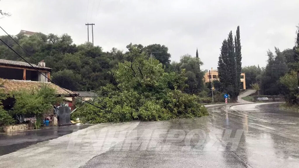 Κακοκαιρία Αθηνά έχει πλήξει τα νησιά του Ιονίου και την Ήπειρο ως το πρωί 8/10/2021