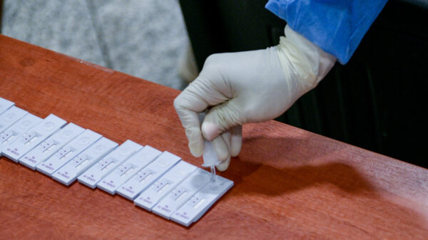 Κορονοϊός: 2.801 νέα κρούσματα - 10 νέοι θάνατοι - 119 οι διασωληνωμένοι