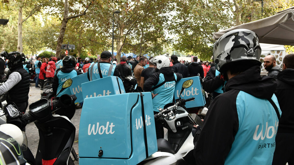 Αθήνα - Εργαζόμενοι στον Επισιτισμό: 24ωρη Απεργία για ΣΣΕ - Στήριξη ανέργων - Μέτρα προστασία διανομέων - 9/11/21