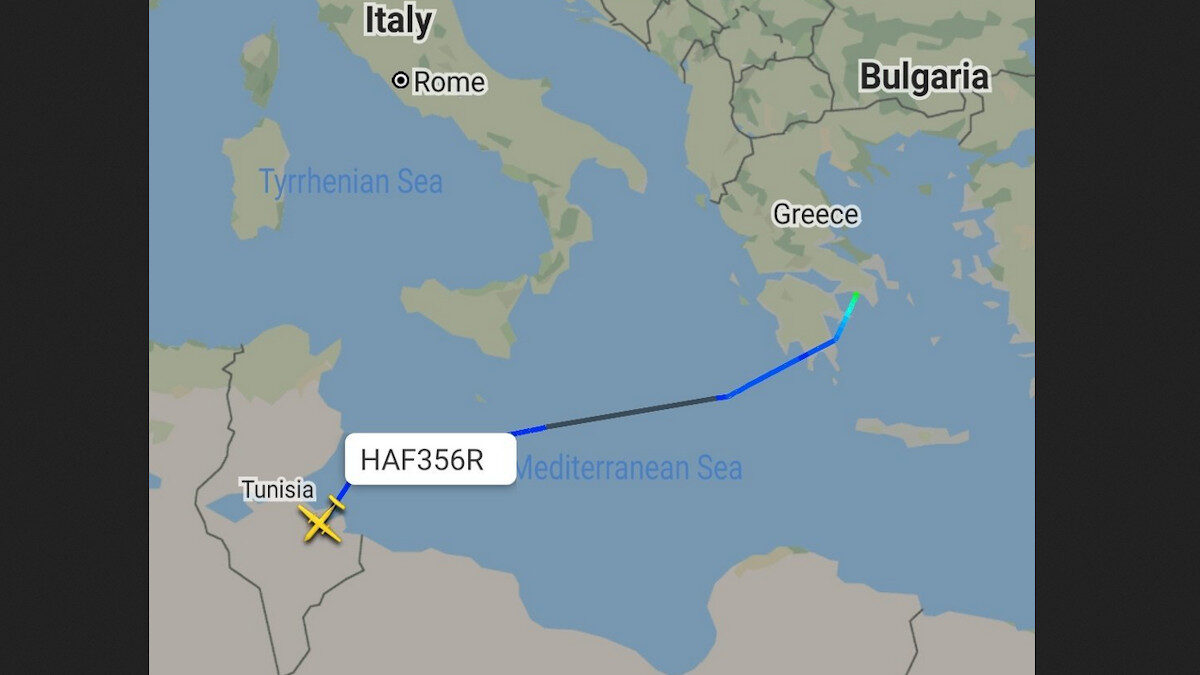 Ελληνικό C-130 πετά στον εναέριο χώρο της Τυνησίας