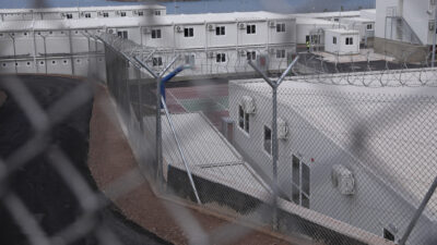 Νέα φυλακή προσφύγων της Ευρωπαϊκής Ένωσης στη Λέρο