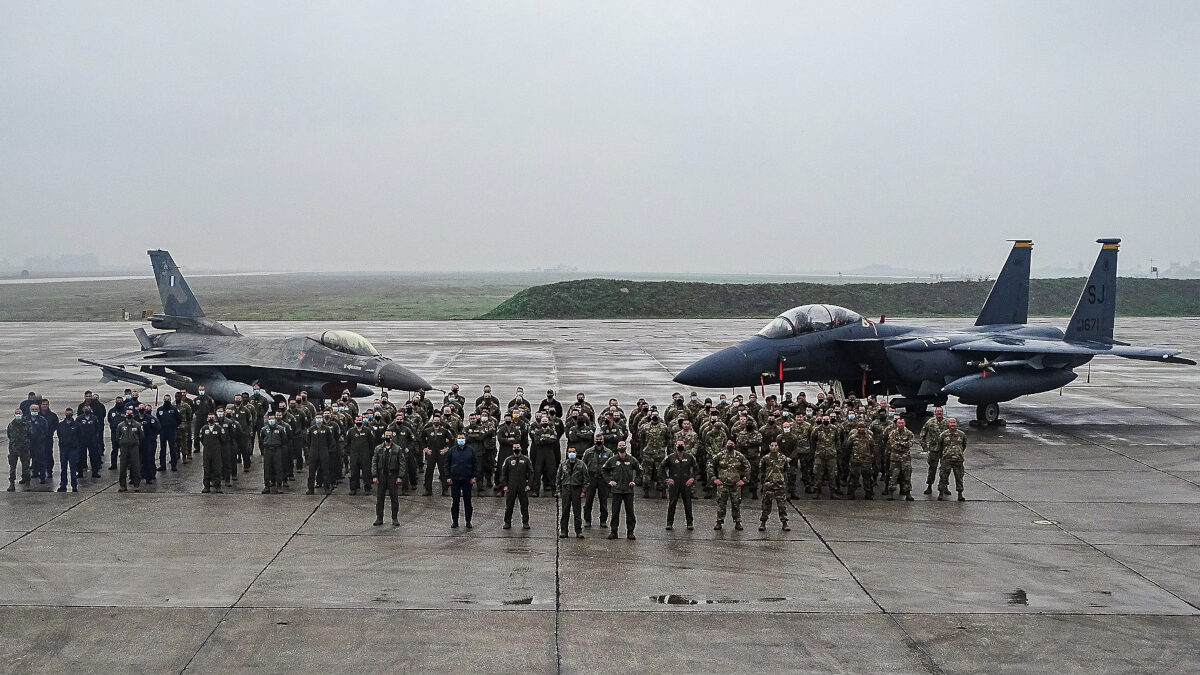 Αποχώρηση των Μαχητικών Αεροσκαφών F-15Ε της USAFE και του προσωπικού υποστήριξης που είχαν μετασταθμεύσει στην 110 Πτέρυγα Μάχης στη Λάρισα