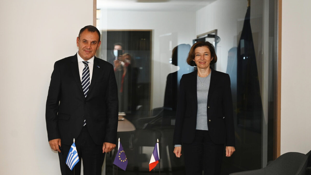 Συνάντηση ΥΕΘΑ Νικόλαου Παναγιωτόπουλου με την ΥΠΑΜ της Γαλλικής Δημοκρατίας Φλωράνς Παρλύ. Δευτέρα 15 Νοεμβρίου 2021 (ΓΡ. ΤΥΠΟΥ ΥΠ. ΑΜΥΝΑΣ / EUROKINISSI)