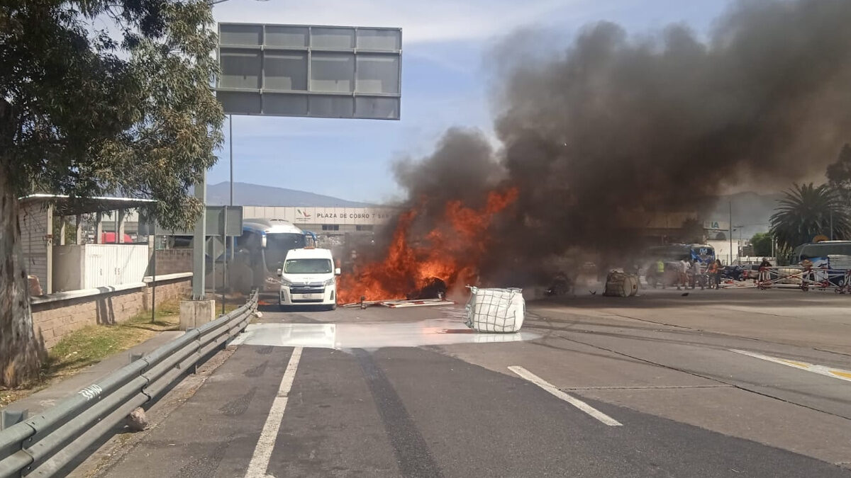 Τροχαίο δυστύχημα στον αυτοκινητόδρομο ταχείας κυκλοφορίας που συνδέει την Πόλη του Μεξικού με την Πουέμπλα
