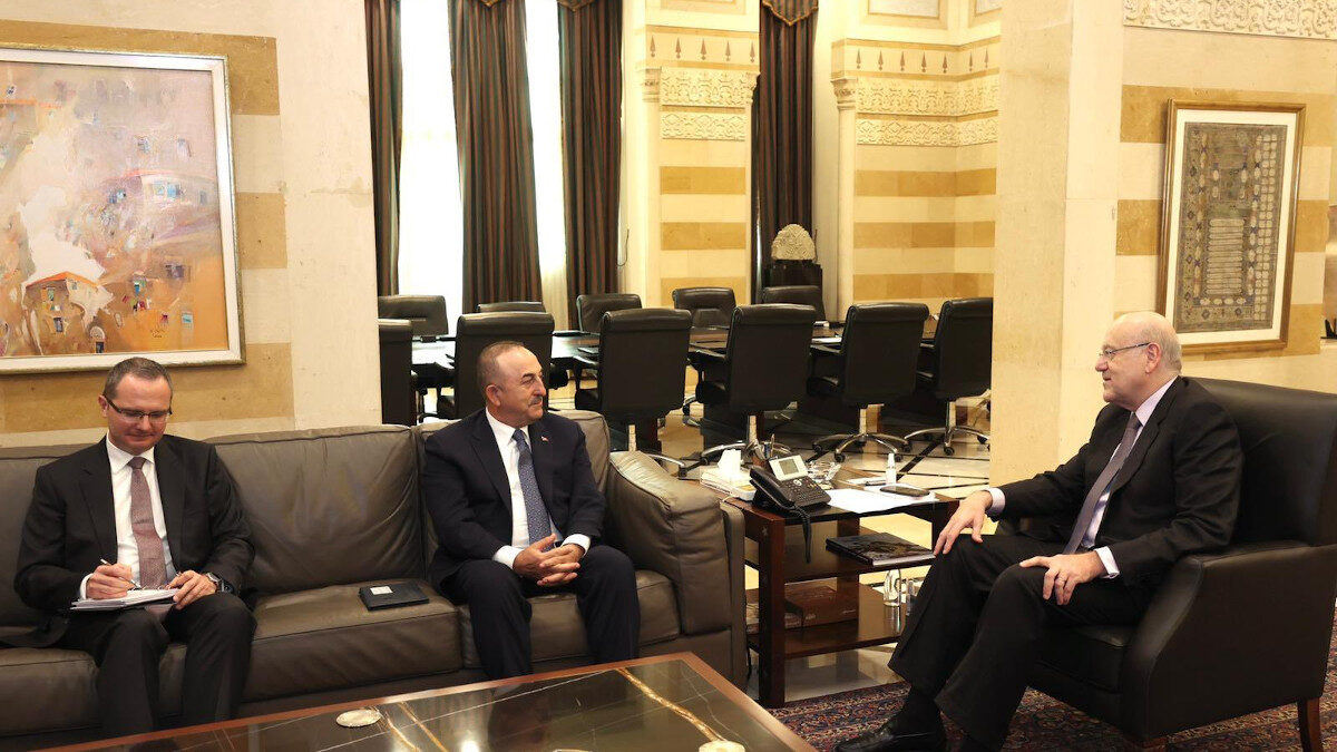 Ο Υπουργός Εξωτερικών της Τουρκίας, Μ. Τσαβούσογλου, στο Λίβανο