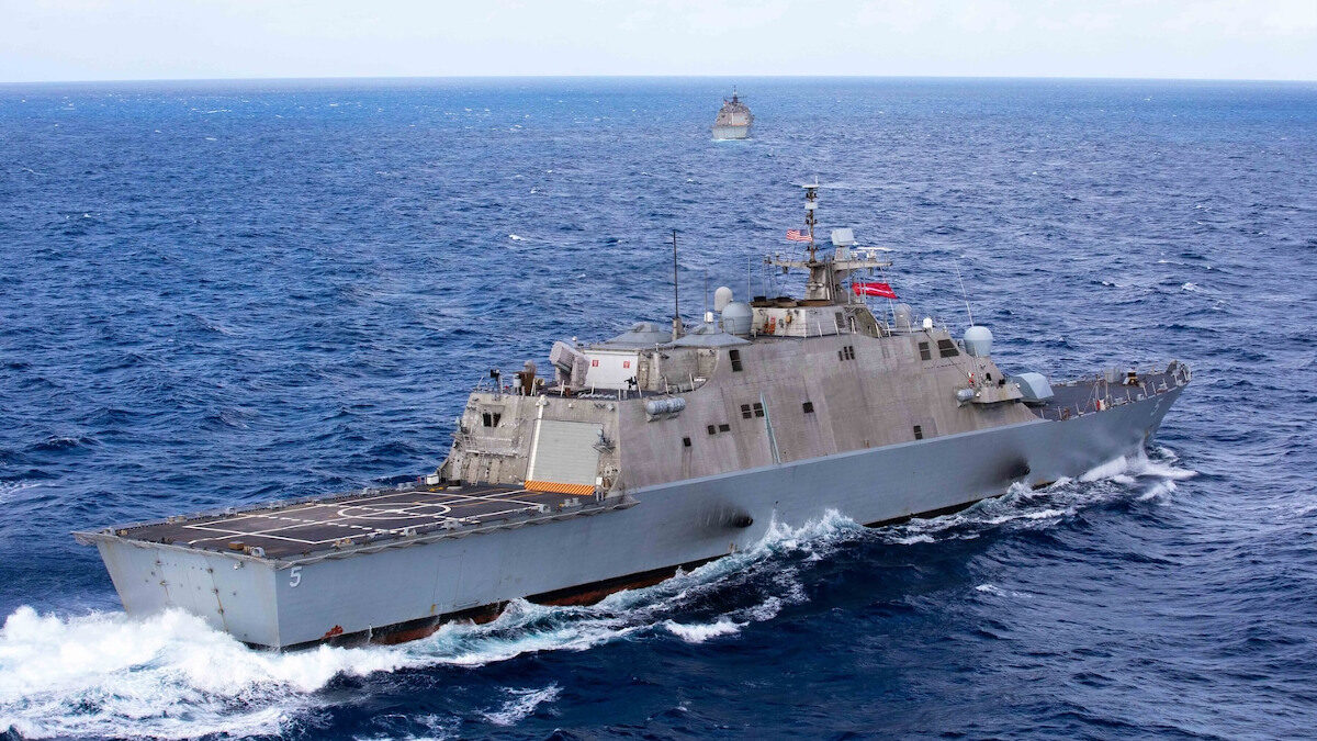 Το πλοίο USS Milwaukee του αμερικανικού Πολεμικού Ναυτικού