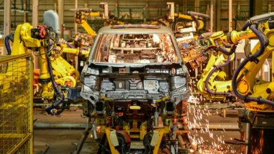 Γραμμή παραγωγής της αυτοκινητοβιομηχανίας Haima Automobile στην Κίνα