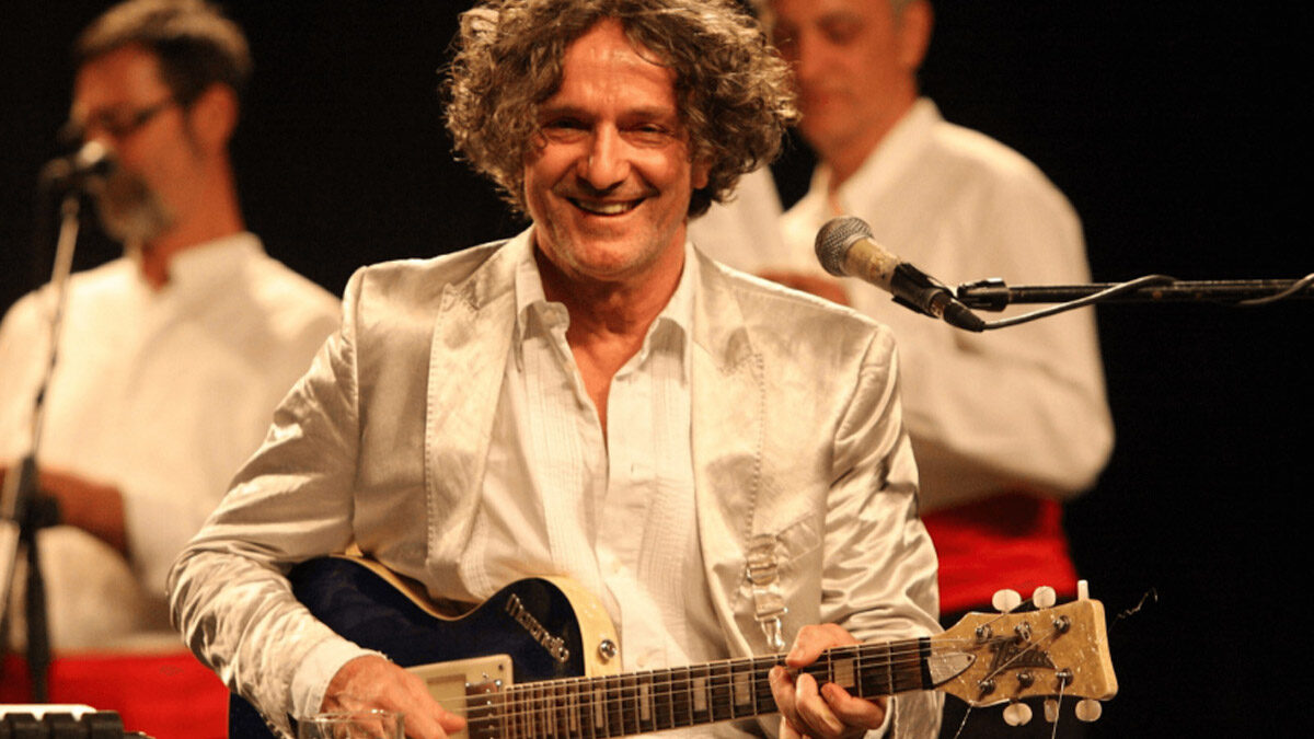 Ο Γκόραν Μπρέγκοβιτς με την μπάντα του The Wedding and Funeral Band