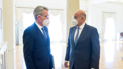 Συνάντηση του Υπουργού Εξωτερικών, Νίκου Δένδια με τον Αμερικανό Πρέσβη Τζέφρι Πάιατ, Τρίτη 18 Γενάρη 2022