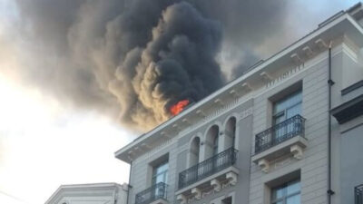 Φωτιά σε κεντρικό ξενοδοχείο στο Βόλο