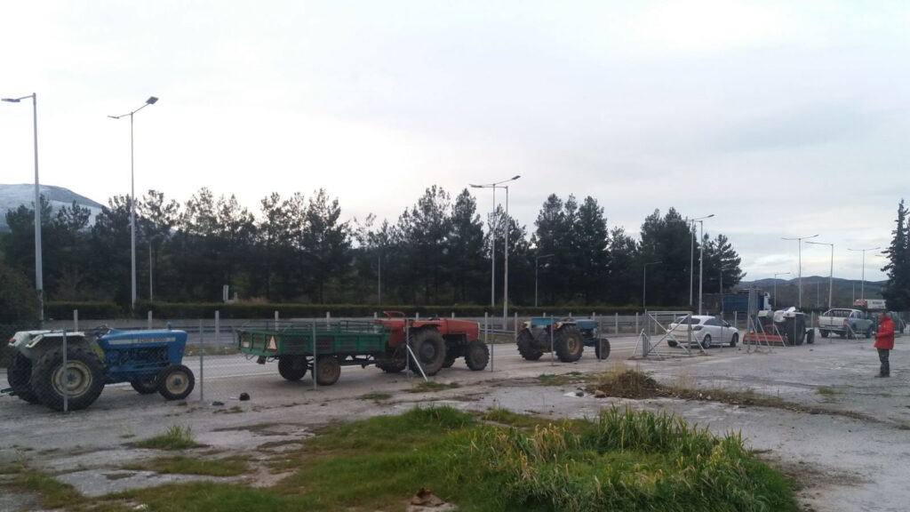 Μπλόκο Αγροτών στον Κόμβο της Γλύφας στην Αθηνών - Θεσσαλονίκης στην Ανατολική Φθιώτιδα / Φλεβάρης 2022