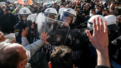 Επίθεση καταστολής σε διαδήλωση για ΒΑΕ