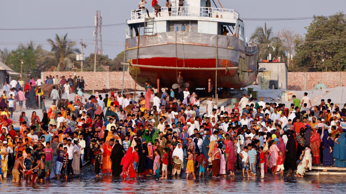 Δυστύχημα με φερι μποτ στο Μπανγκλαντες