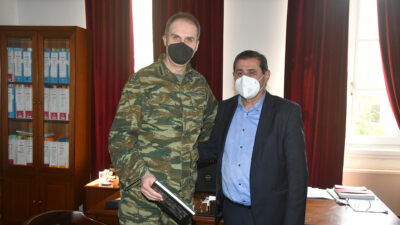 Τον Δήμαρχο Πατρέων, Κώστα Πελετίδη, επισκέφθηκε ο νέος Διοικητής του ΚΕΤΧ στην Πάτρα, ταξίαρχος Τρύφων Χατζηγιάννης, 29-03-2022
