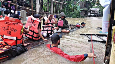 Από τις κατολισθήσεις και τις πλημμύρες που προκάλεσε η τροπική καταιγίδα Μέγκι στις Φιλιππίνες - Απρίλιος 2022