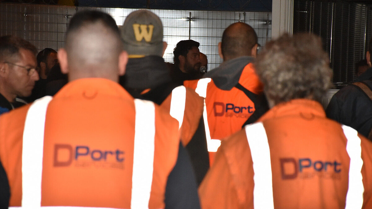 Λιμενεργάτες της COSCO: Γενική Συνέλευση Συνδικάτου ΕΝΕΔΕΠ 28/04/2022 - Νέο απεργιακό αγώνα ξεκίνησαν τα μεσάνυχτα 29/04/2022