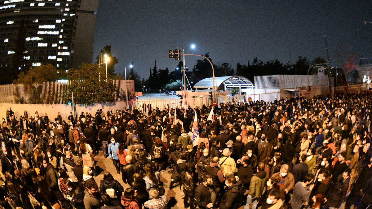 Συγκέντρωση στο Υπουργείο Προστασίας του Πολίτη για την απελευθέρωση των προσαχθέντων στη Θεσσαλονίκη / 6-4-2022