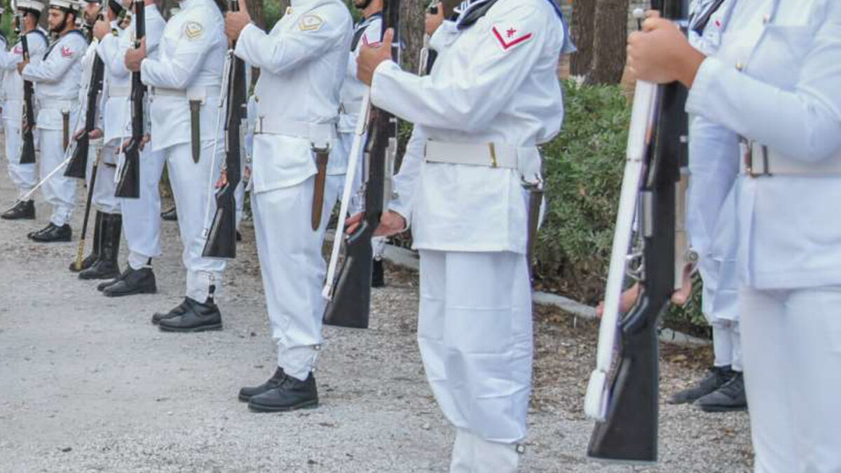 Άγημα απόδοσης τιμών του Πολεμικού Ναυτικού