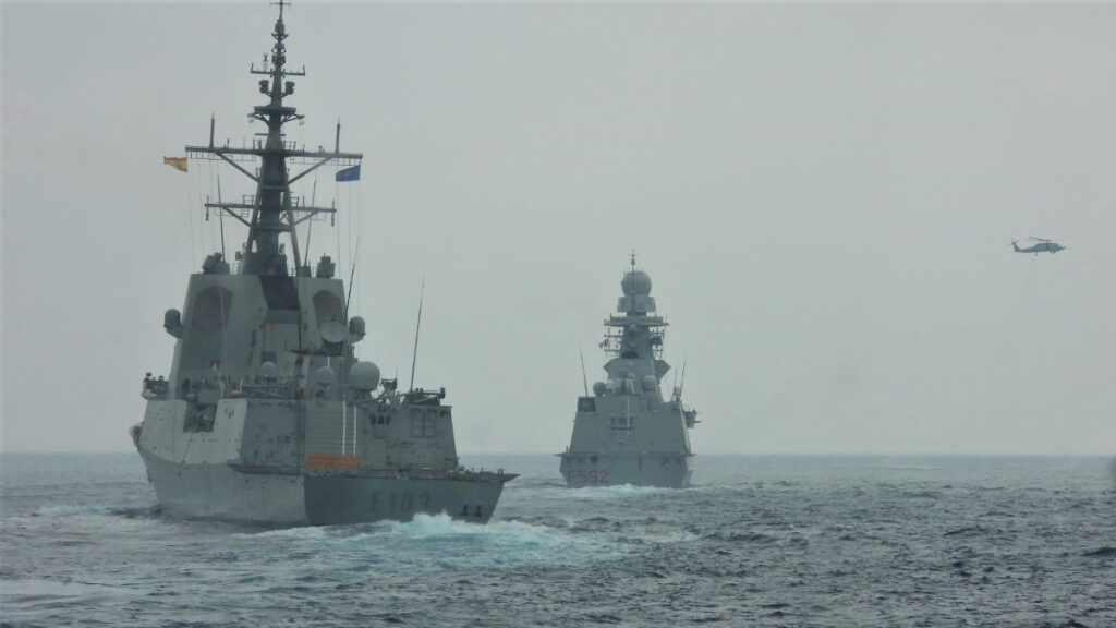 Άσκηση PASSEX (Passing Exercise) του ΤΠΚ ΚΑΡΑΘΑΝΑΣΗΣ με την Ιταλική Φρεγάτα CARLO MARGOTTINI και την Ισπανική BLAS DE LEZO - SNMG2