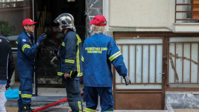 Πυροσβέστες - Πυρκαγιά σε διαμέρισμα στα Πετράλωνα - Παρασκευή 13 Μαΐου 2022