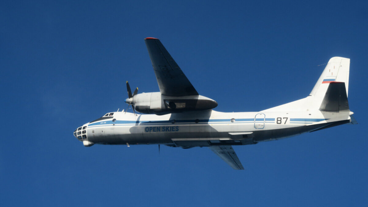 Ρωσικό αεροσκάφος Antonov An-30 του προγράμματος «Open Skies»