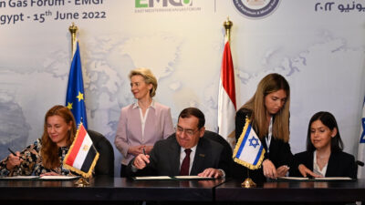 Υπογραφή συμφωνίας ανάμεσα σε ΕΕ, Ισραήλ και Αίγυπτο για εισαγωγή ισραηλινού φυσικού αερίου