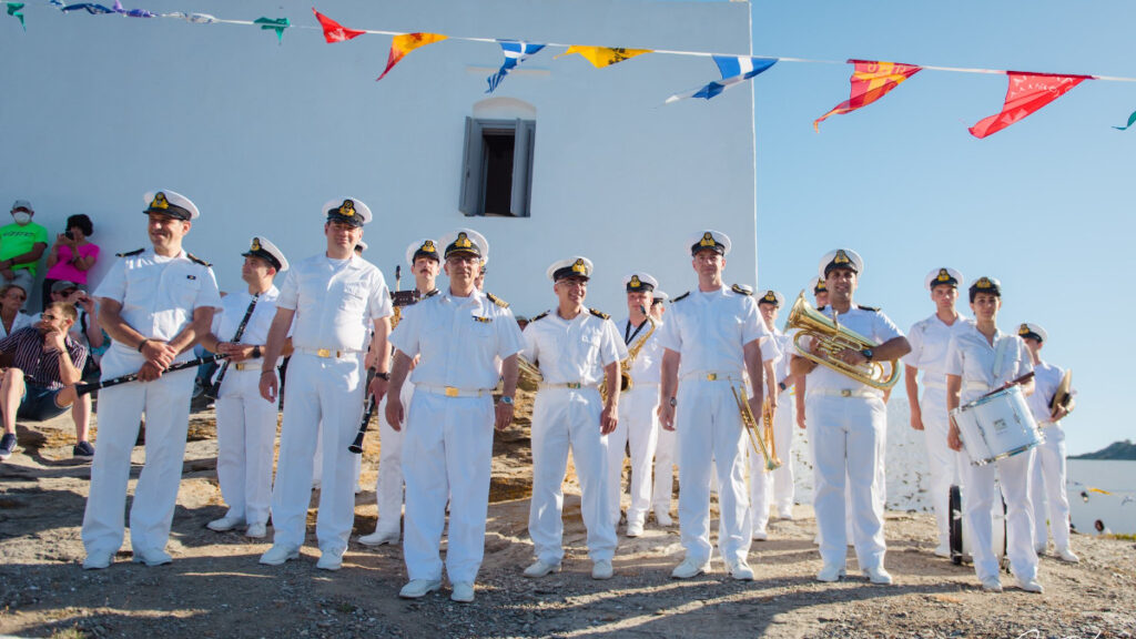 Φιλαρμονική Λιμενικού Σώματος: Συναυλία στην κεντρική πλατεία της Απολλωνίας / Εορτή της Αναλήψεως στην Σίφνο - 01/06/2022