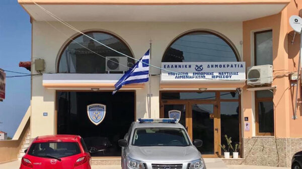 Χαλκιδική: Εισροή υδάτων σε Καταμαράν νοτιοανατολικά Σιθωνίας