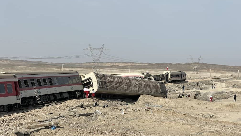 Εκτροχιασμός τρένου στην πόλη Ταμπάς του Ιράν, Ιούνιος 2022