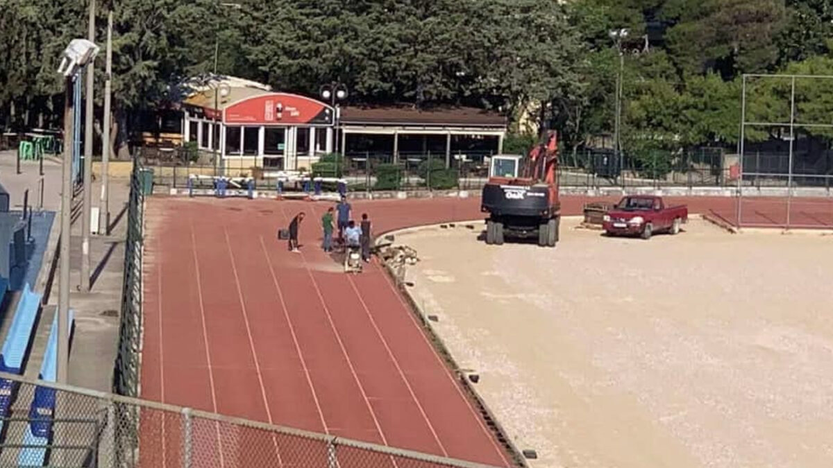 Ζηρίνειο Στάδιο - Εργασίες επέκτασης του ποδοσφαιρικού γηπέδου καταστρέφουν το ταρτάν