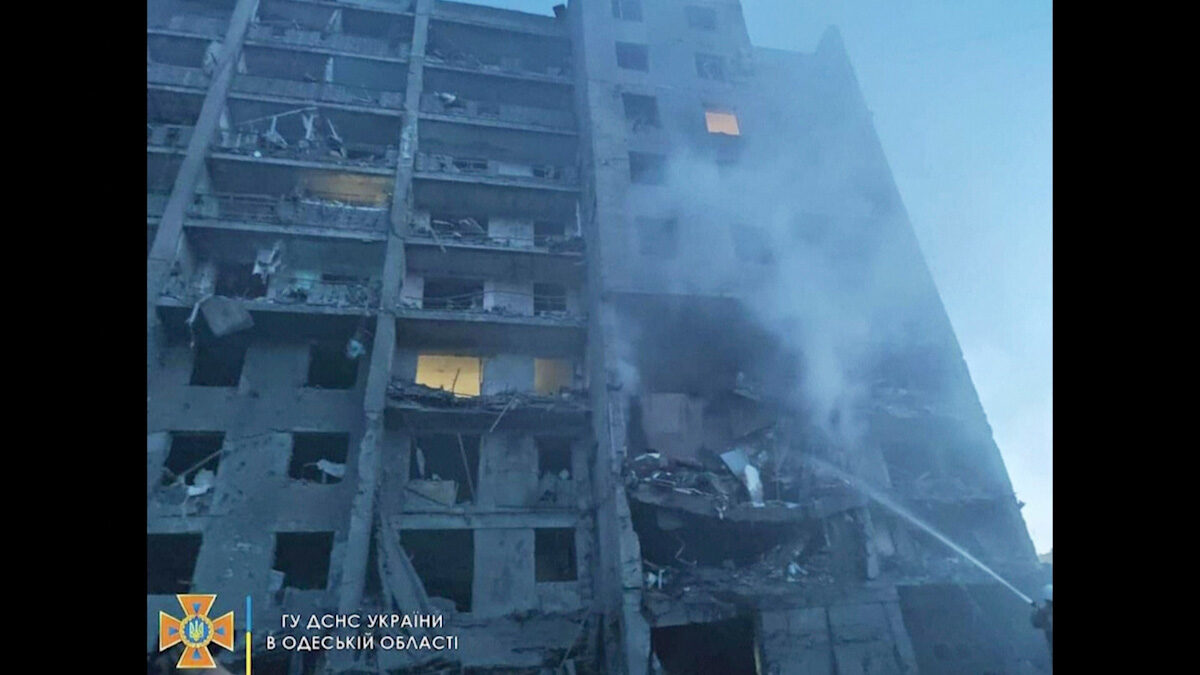 Ρωσικοί πύραυλοι έπληξαν κτίρια στην περιοχή της Οδησσού - Σύμφωνα με το καθεστώς Ζελένσκι