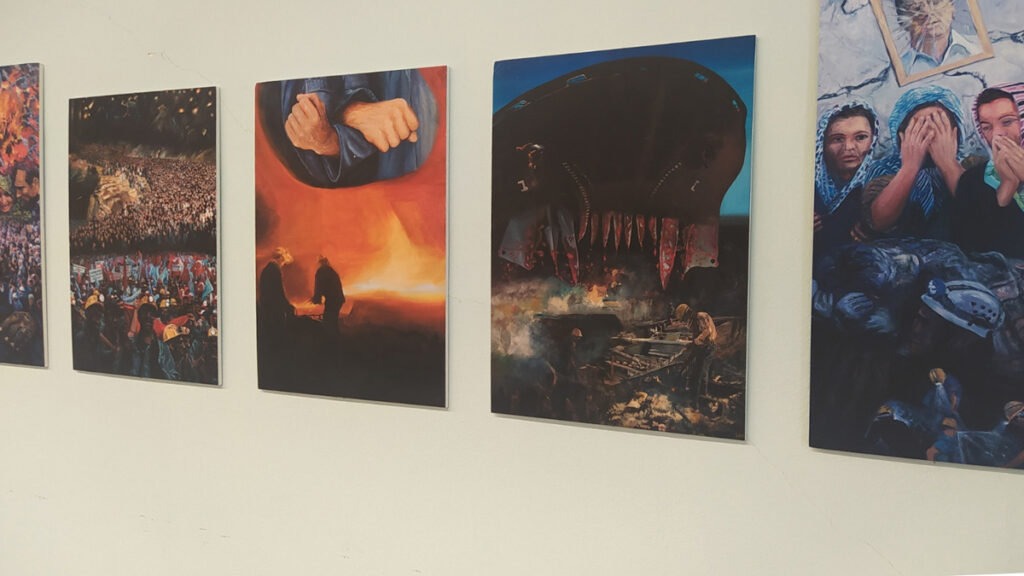 Εγκαίνια της έκθεσης εικαστικών «...της Γης οι κολασμένοι» του Έλληνα ζωγράφου και συγγραφέα Τάκη Βαρελά και του Τούρκου ζωγράφου Ιρφάν Ερτέλ