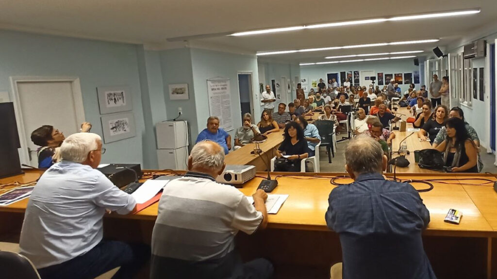 Εγκαίνια της έκθεσης εικαστικών «...της Γης οι κολασμένοι» του Έλληνα ζωγράφου και συγγραφέα Τάκη Βαρελά και του Τούρκου ζωγράφου Ιρφάν Ερτέλ