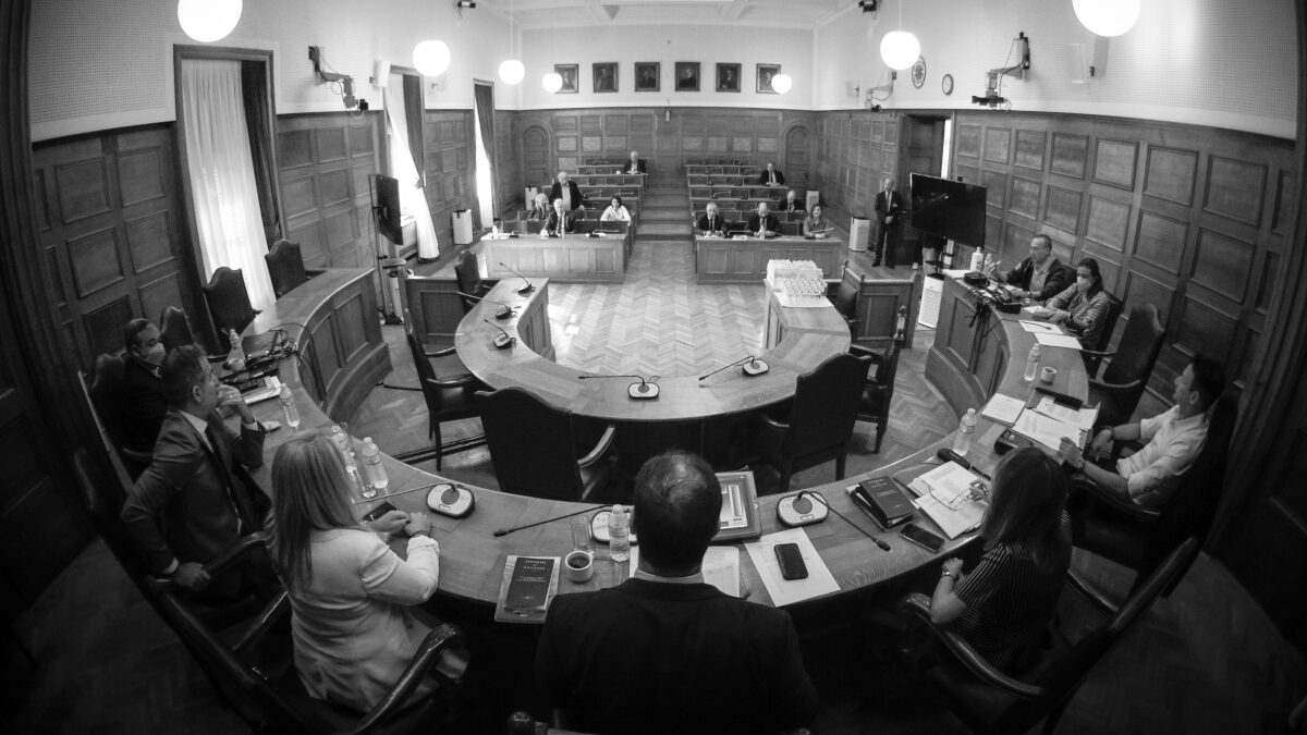 Υποκλοπές - Συνεδρίαση της Εξεταστικής Επιτροπής για την εξέταση της υπόθεσης παραβίασης του απορρήτου των επικοινωνιών / Πέμπτη 13 Οκτωβρίου 2022