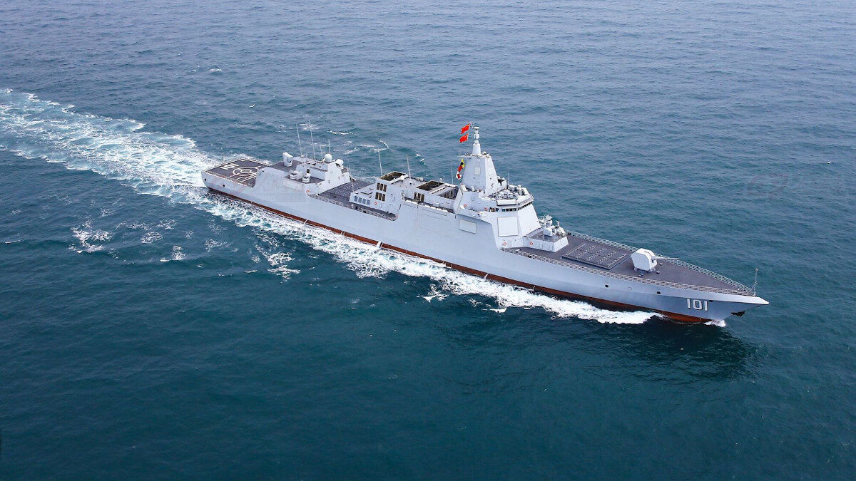 Αντιτορπιλικό του Πολεμικού Ναυτικού της Κίνας (PLA) "NANCHANG"