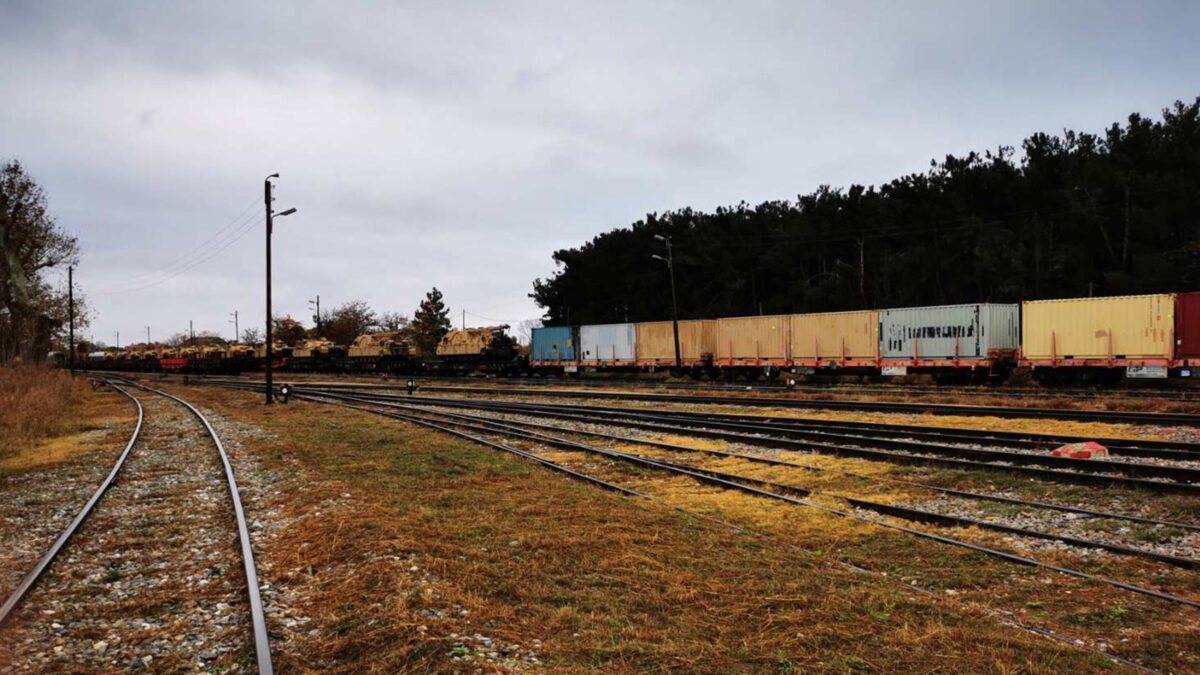 Εκτροχιασμός τρένου που μεταφέρει αμερικανικό εξοπλισμό στην Αλεξανδρούπολη