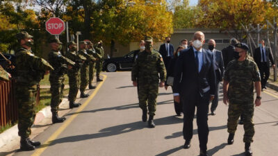 Επίσκεψη του υπουργού Εξωτερικών, Ν. Δένδια στην Ελληνική Δύναμη Κοσόβου ( ΕΛΔΥΚΟ)