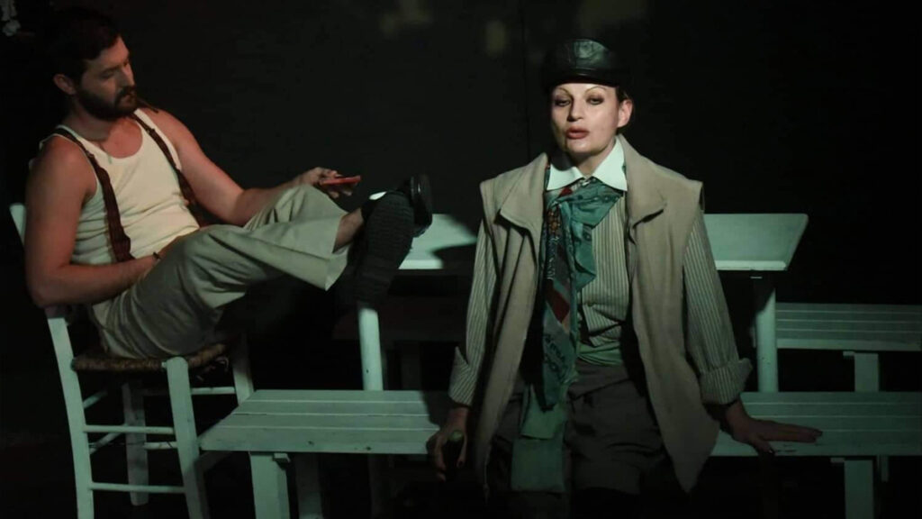 Ο «Βυσσινόκηπος» του Α. Τσέχωφ σε μετάφραση του Λυκούργου Καλλέργη και σκηνοθεσία του Βασίλη Πλατάκη στο «Μικρό Broadway»