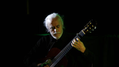 Ο μουσικοσυνθέτης και κιθαρίστας Νότης Μαυρουδής