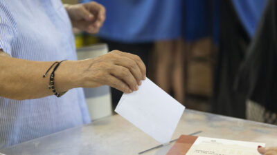 Εκλογές 2019 - κάλπη - ψηφοφόρος - ψηφοδέλτιο